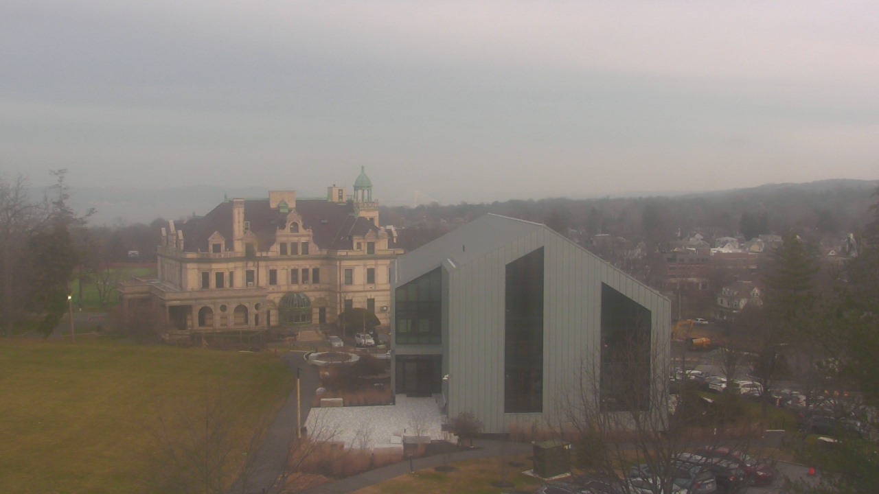 Thumbnail for current weather camera view from The Masters School in Dobbs Ferry, New York