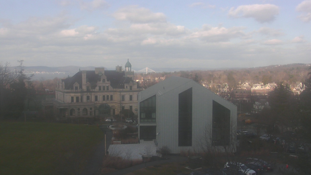 Thumbnail for current weather camera view from The Masters School in Dobbs Ferry, New York
