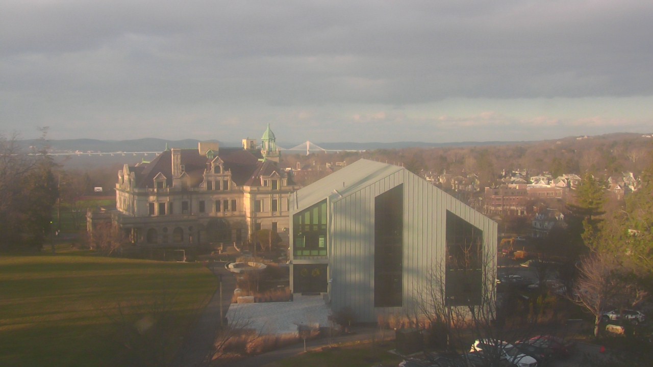 Thumbnail for current weather camera view from The Masters School in Dobbs Ferry, New York