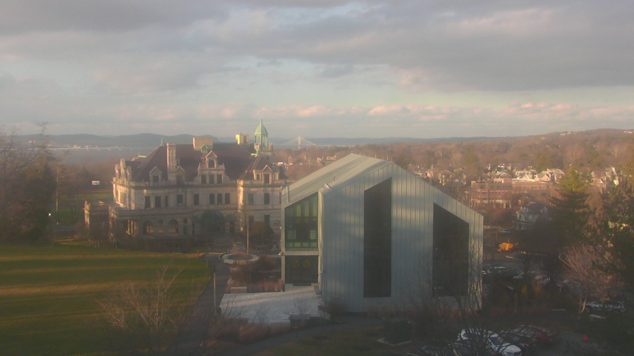 Thumbnail for current weather camera view from The Masters School in Dobbs Ferry, New York