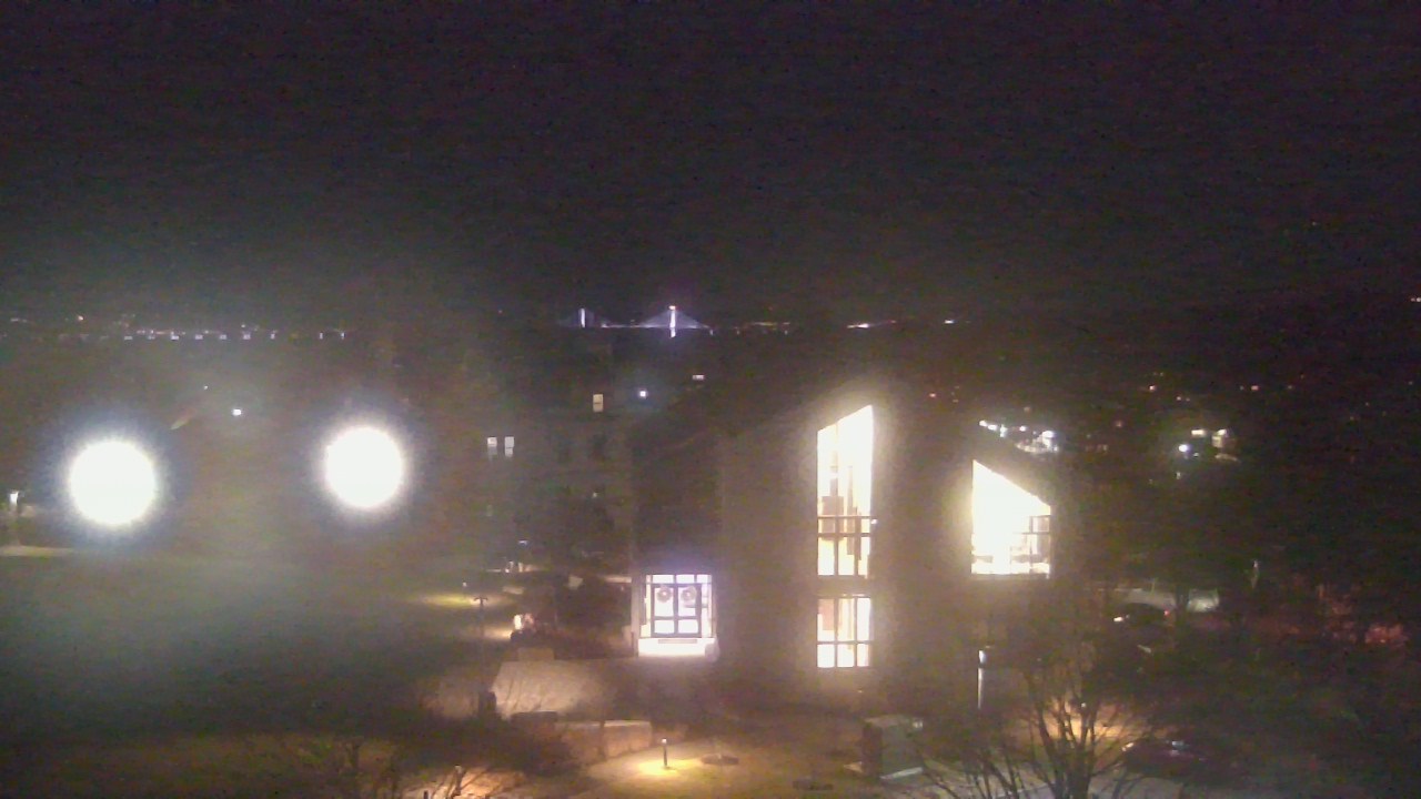 Thumbnail for current weather camera view from The Masters School in Dobbs Ferry, New York