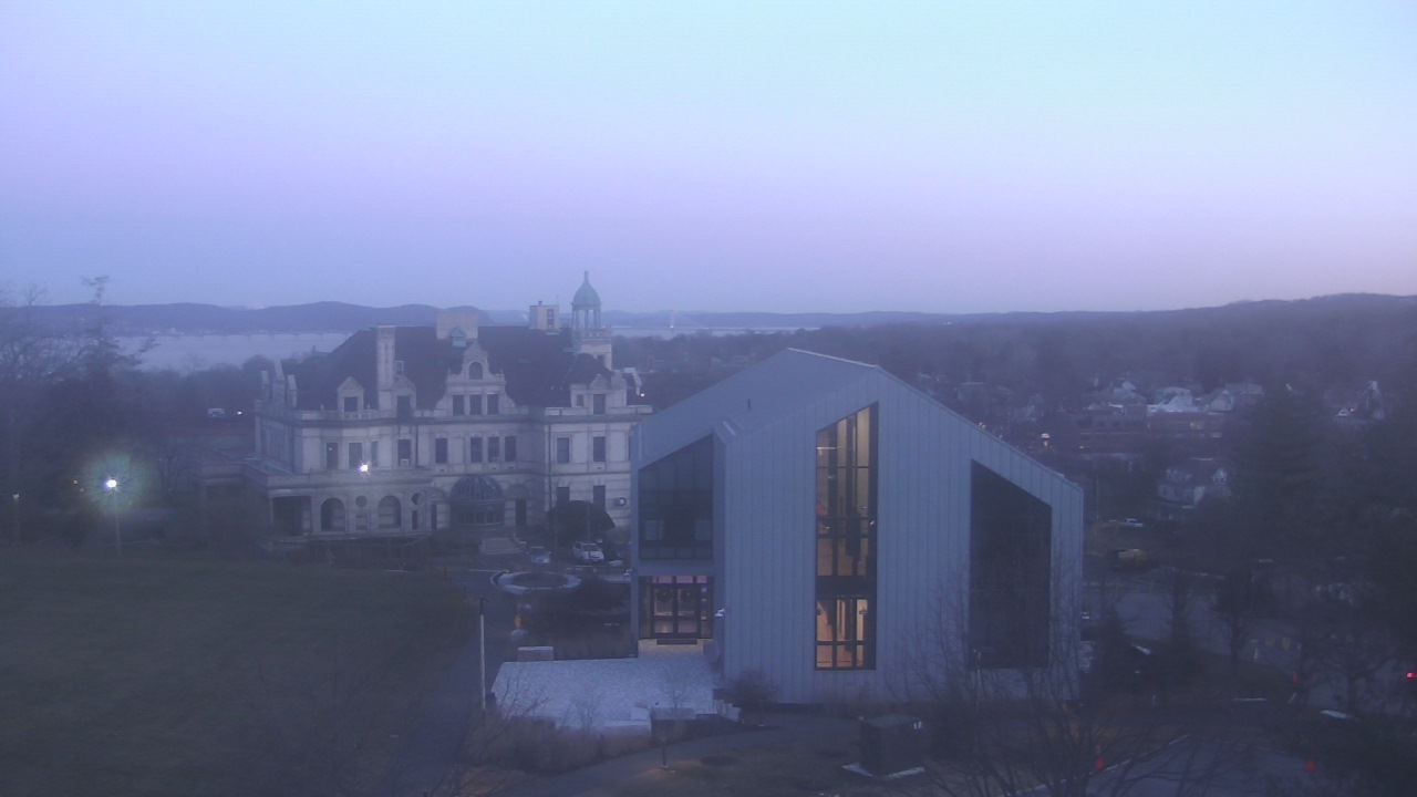 Thumbnail for current weather camera view from The Masters School in Dobbs Ferry, New York