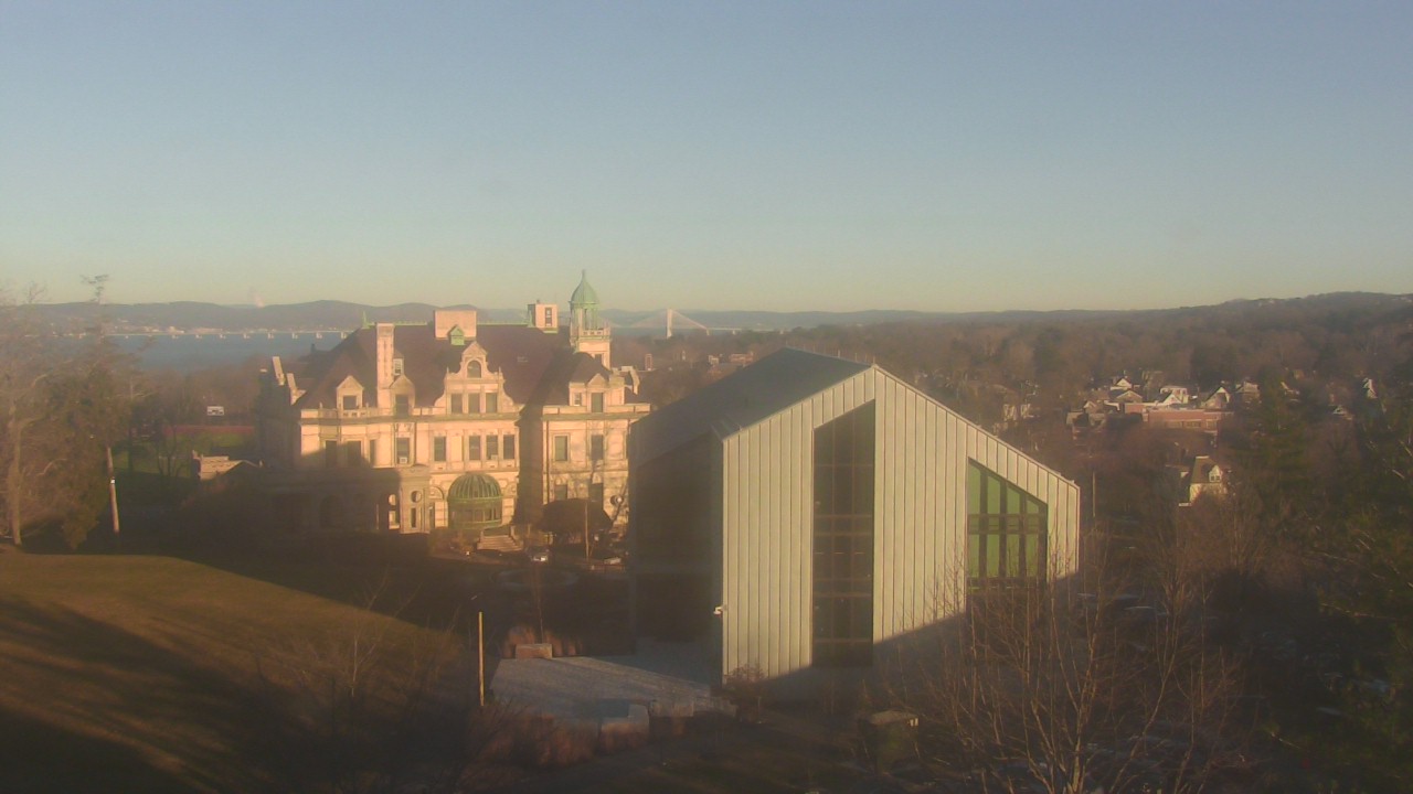 Thumbnail for current weather camera view from The Masters School in Dobbs Ferry, New York