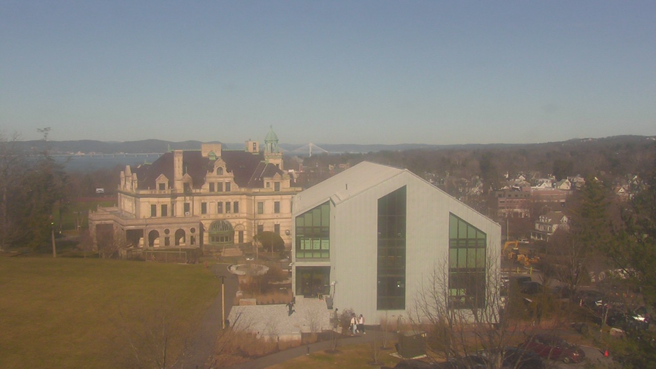 Thumbnail for current weather camera view from The Masters School in Dobbs Ferry, New York