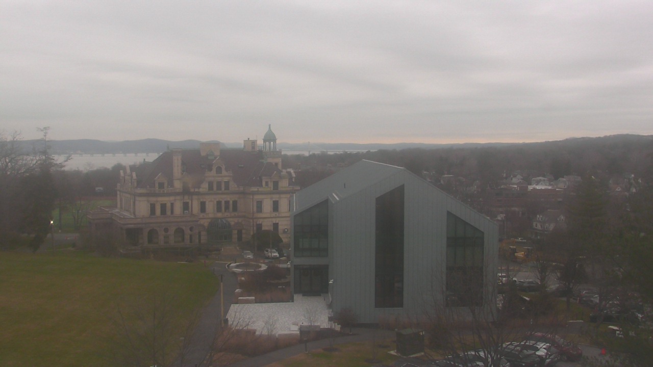 Thumbnail for current weather camera view from The Masters School in Dobbs Ferry, New York