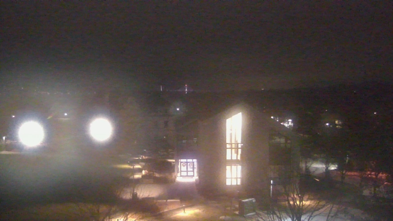 Thumbnail for current weather camera view from The Masters School in Dobbs Ferry, New York