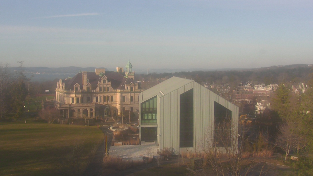 Thumbnail for current weather camera view from The Masters School in Dobbs Ferry, New York