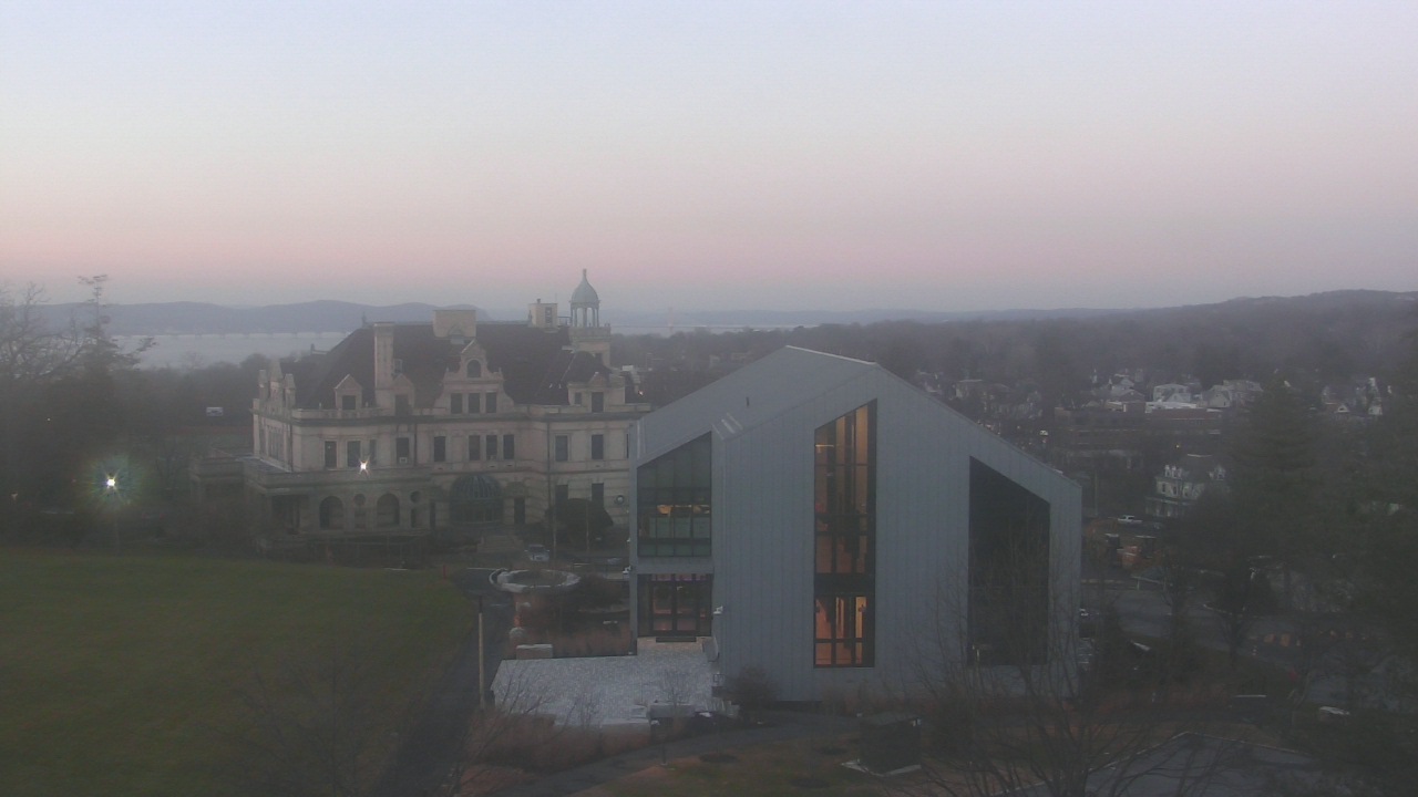 Thumbnail for current weather camera view from The Masters School in Dobbs Ferry, New York