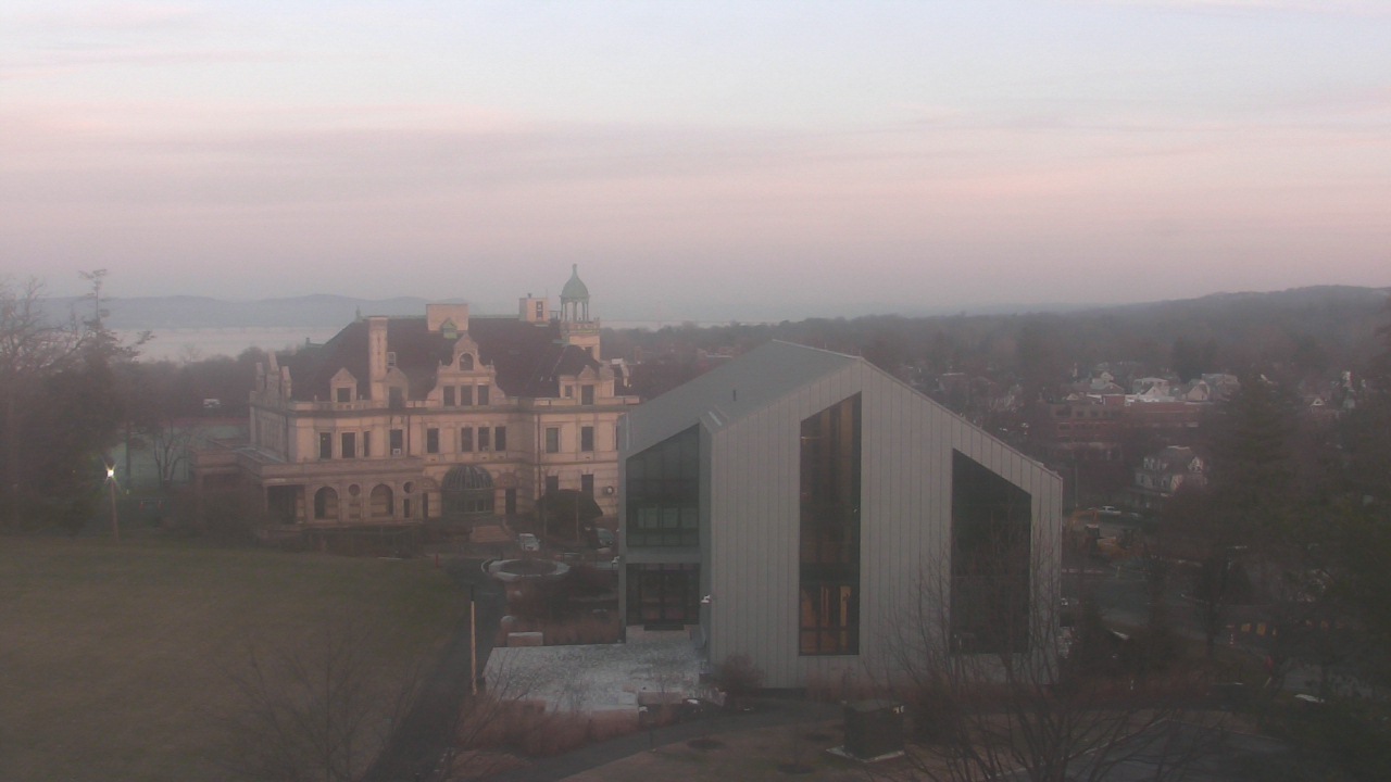Thumbnail for current weather camera view from The Masters School in Dobbs Ferry, New York