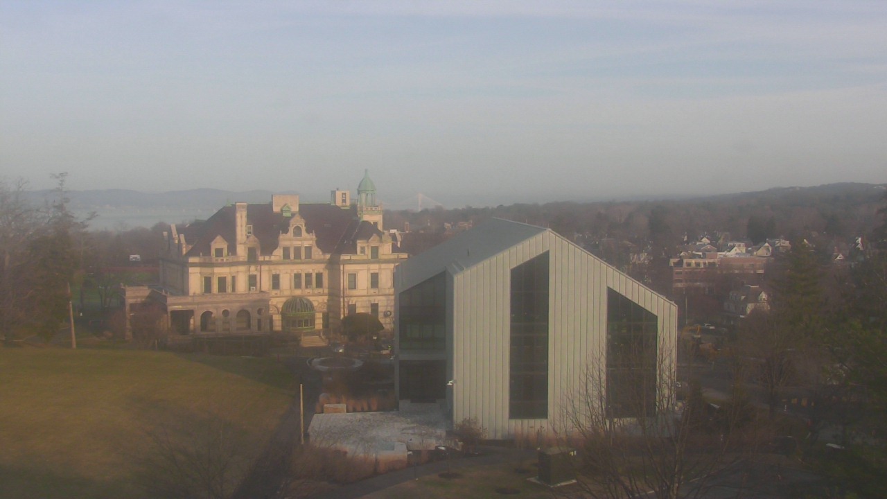 Thumbnail for current weather camera view from The Masters School in Dobbs Ferry, New York