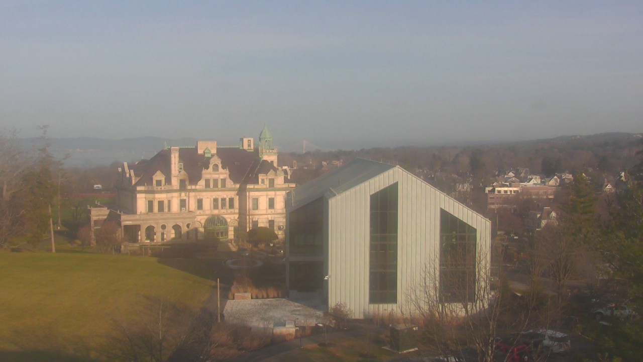 Thumbnail for current weather camera view from The Masters School in Dobbs Ferry, New York