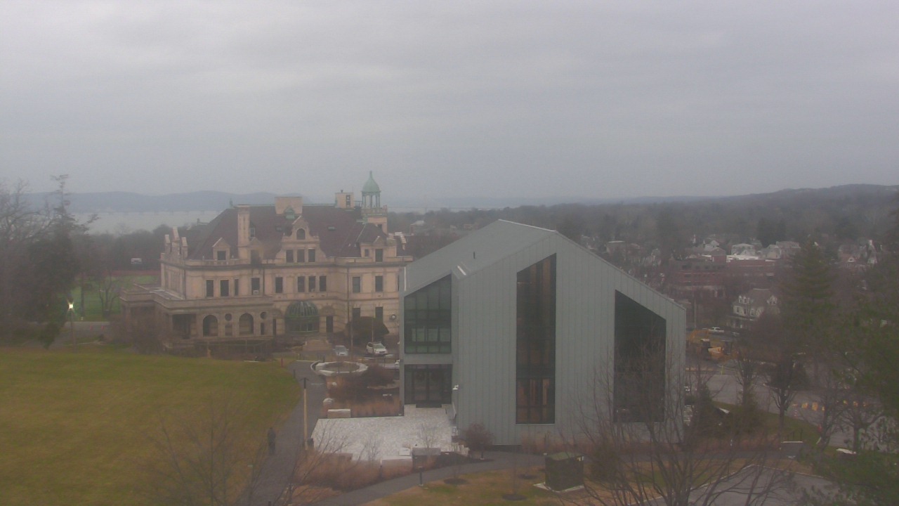 Thumbnail for current weather camera view from The Masters School in Dobbs Ferry, New York