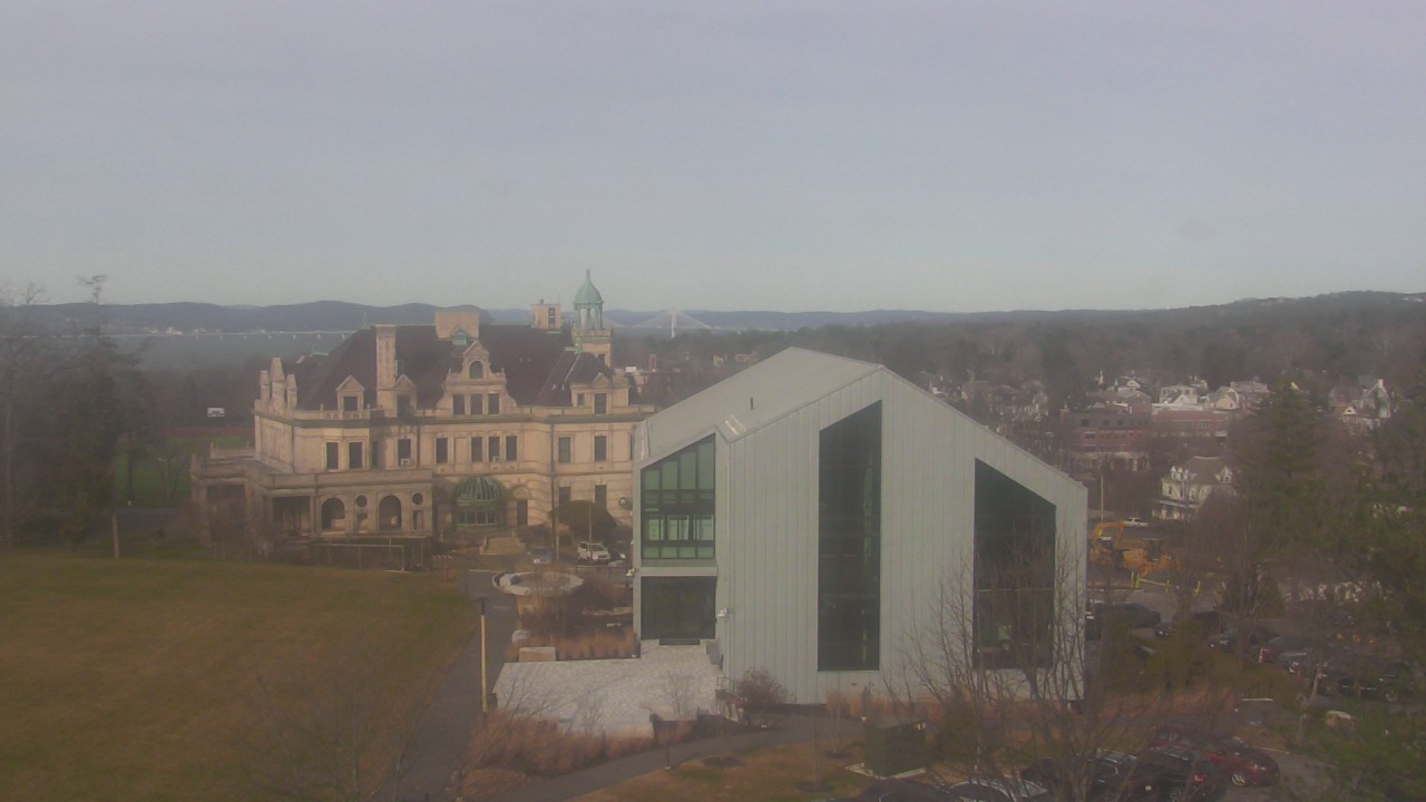 Thumbnail for current weather camera view from The Masters School in Dobbs Ferry, New York