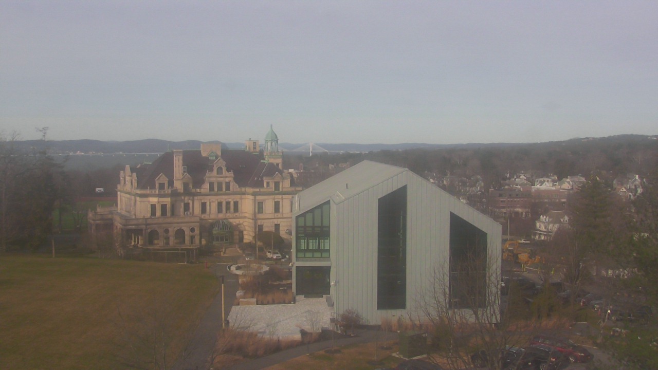 Thumbnail for current weather camera view from The Masters School in Dobbs Ferry, New York