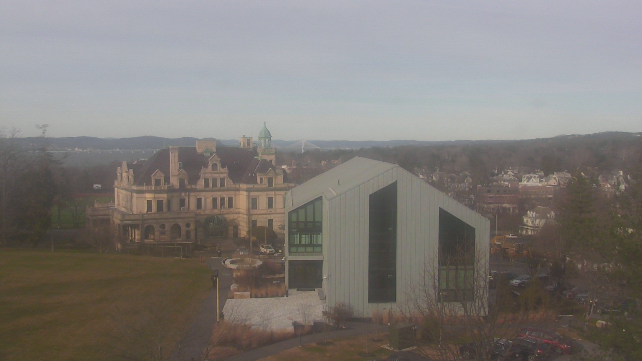 Thumbnail for current weather camera view from The Masters School in Dobbs Ferry, New York