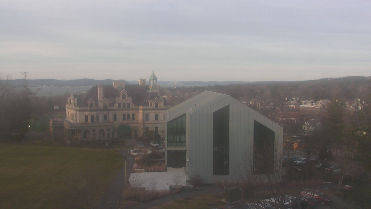 Thumbnail for current weather camera view from The Masters School in Dobbs Ferry, New York