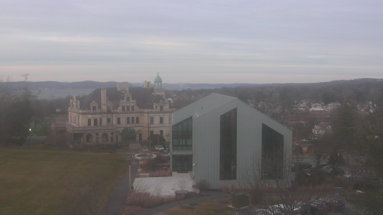 Thumbnail for current weather camera view from The Masters School in Dobbs Ferry, New York