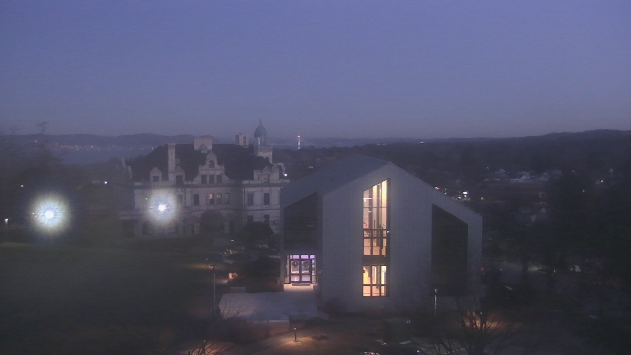 Thumbnail for current weather camera view from The Masters School in Dobbs Ferry, New York