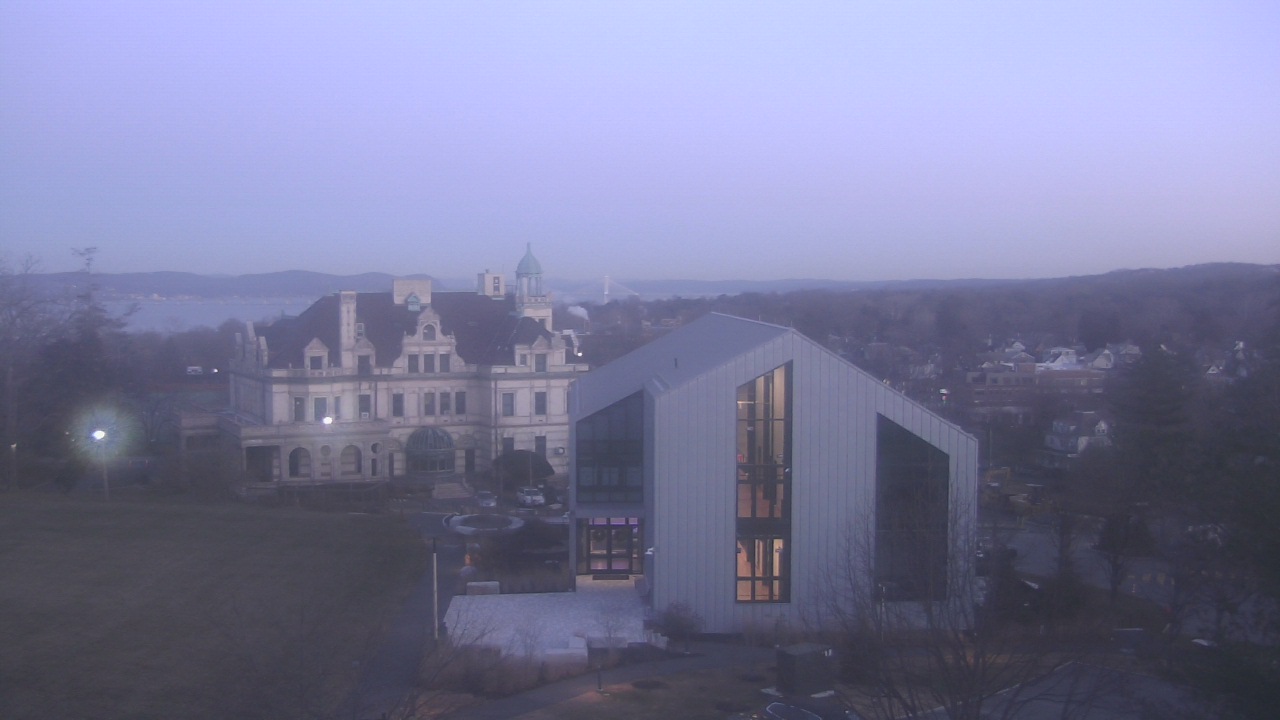 Thumbnail for current weather camera view from The Masters School in Dobbs Ferry, New York