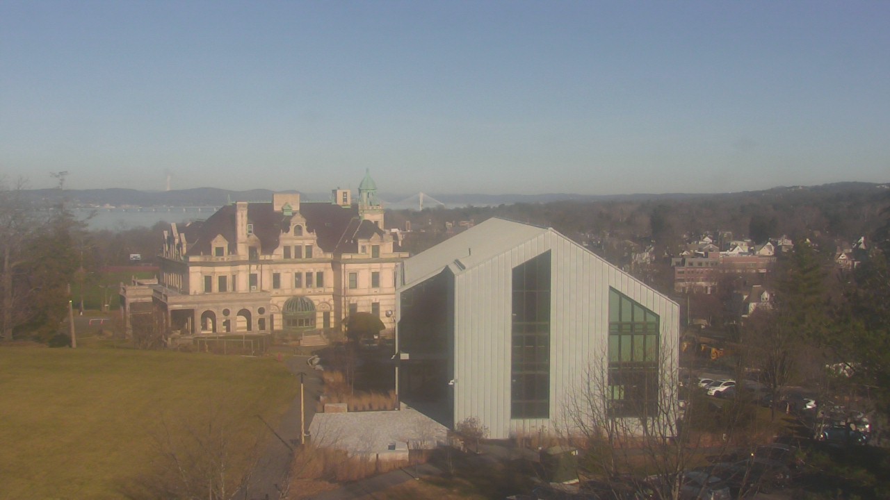Thumbnail for current weather camera view from The Masters School in Dobbs Ferry, New York