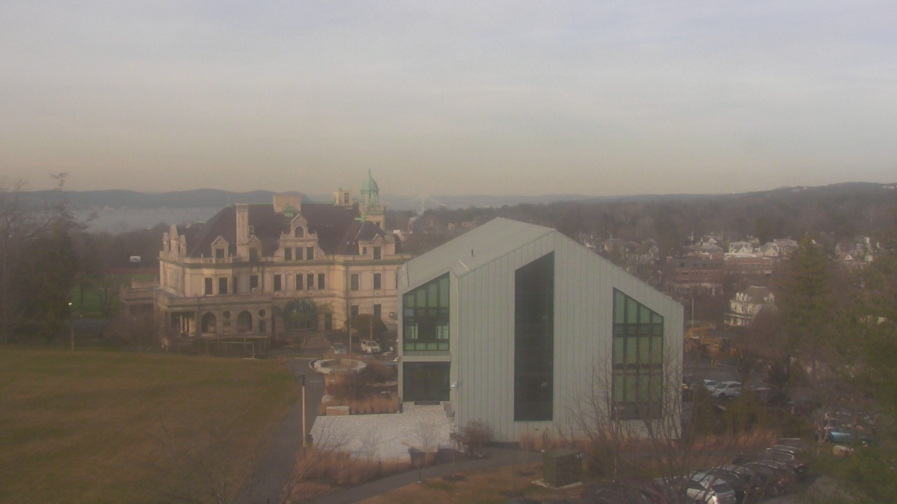 Thumbnail for current weather camera view from The Masters School in Dobbs Ferry, New York