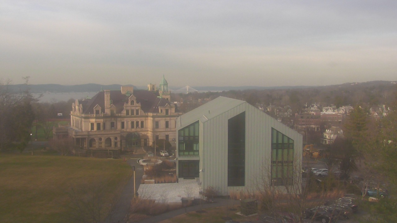 Thumbnail for current weather camera view from The Masters School in Dobbs Ferry, New York