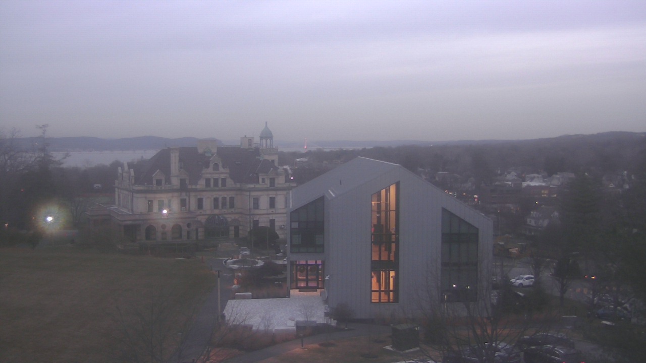 Thumbnail for current weather camera view from The Masters School in Dobbs Ferry, New York
