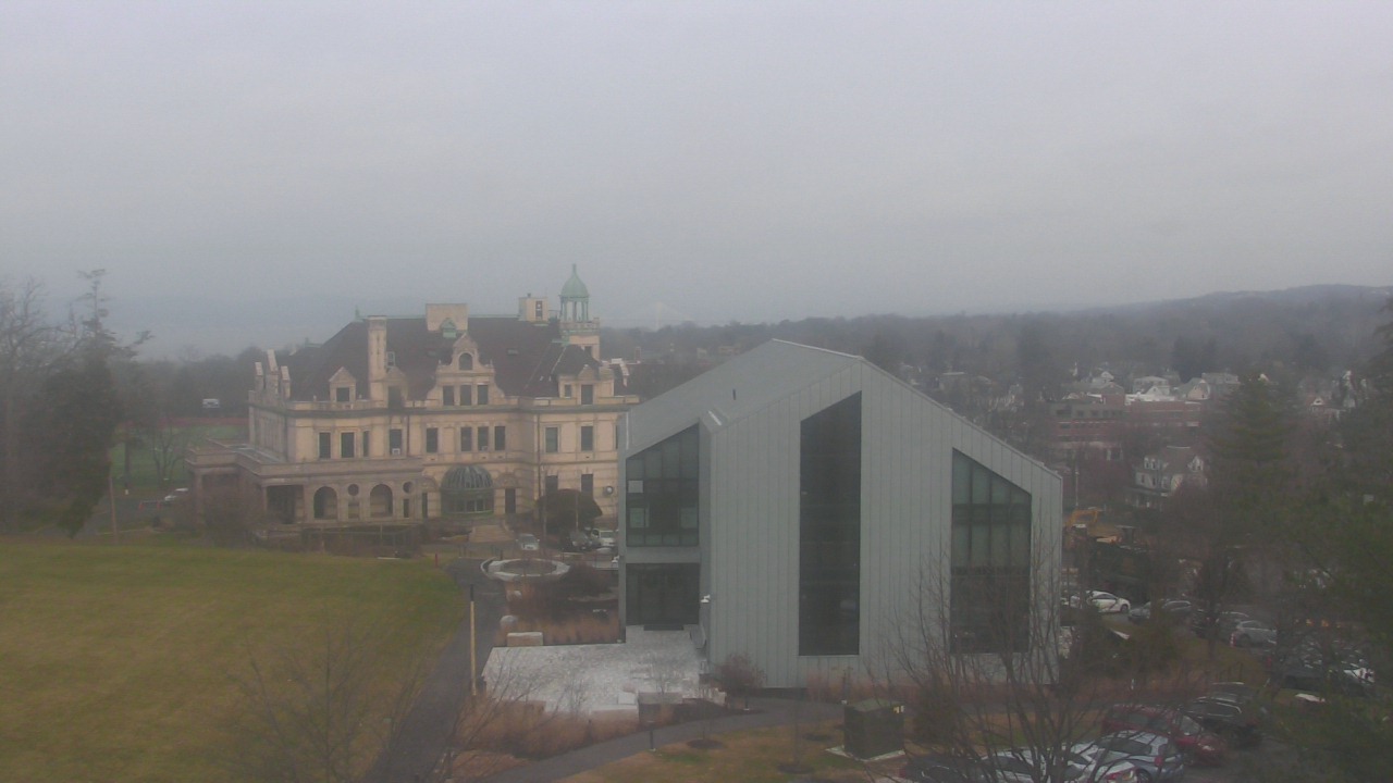 Thumbnail for current weather camera view from The Masters School in Dobbs Ferry, New York