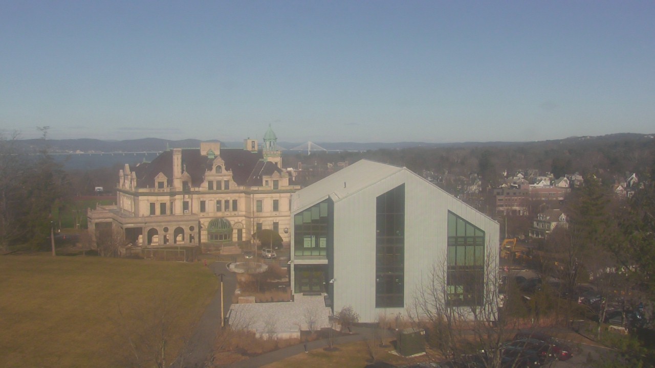 Thumbnail for current weather camera view from The Masters School in Dobbs Ferry, New York