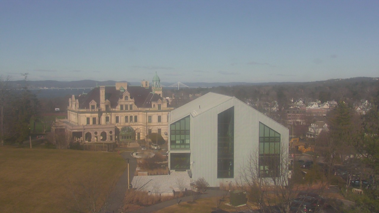 Thumbnail for current weather camera view from The Masters School in Dobbs Ferry, New York