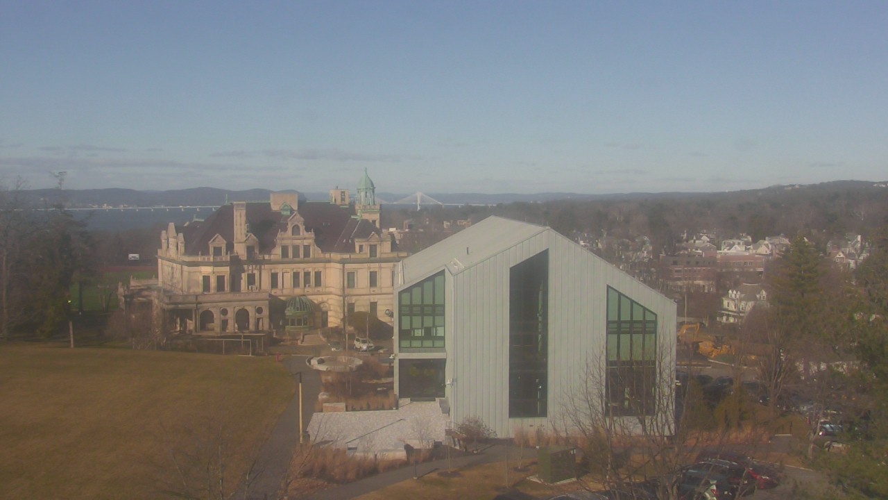 Thumbnail for current weather camera view from The Masters School in Dobbs Ferry, New York