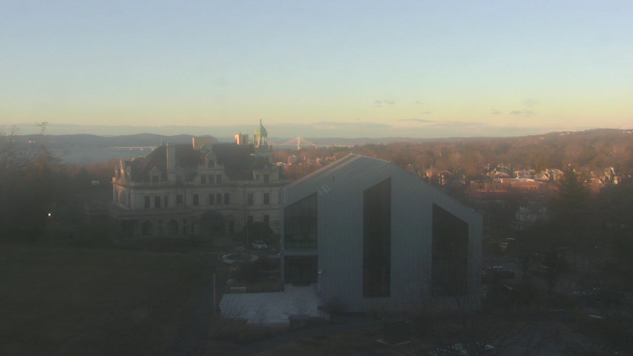 Thumbnail for current weather camera view from The Masters School in Dobbs Ferry, New York