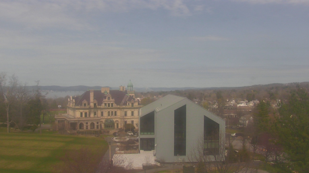 Thumbnail for current weather camera view from The Masters School in Dobbs Ferry, New York