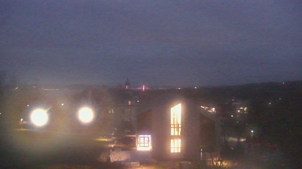 Thumbnail for current weather camera view from The Masters School in Dobbs Ferry, New York