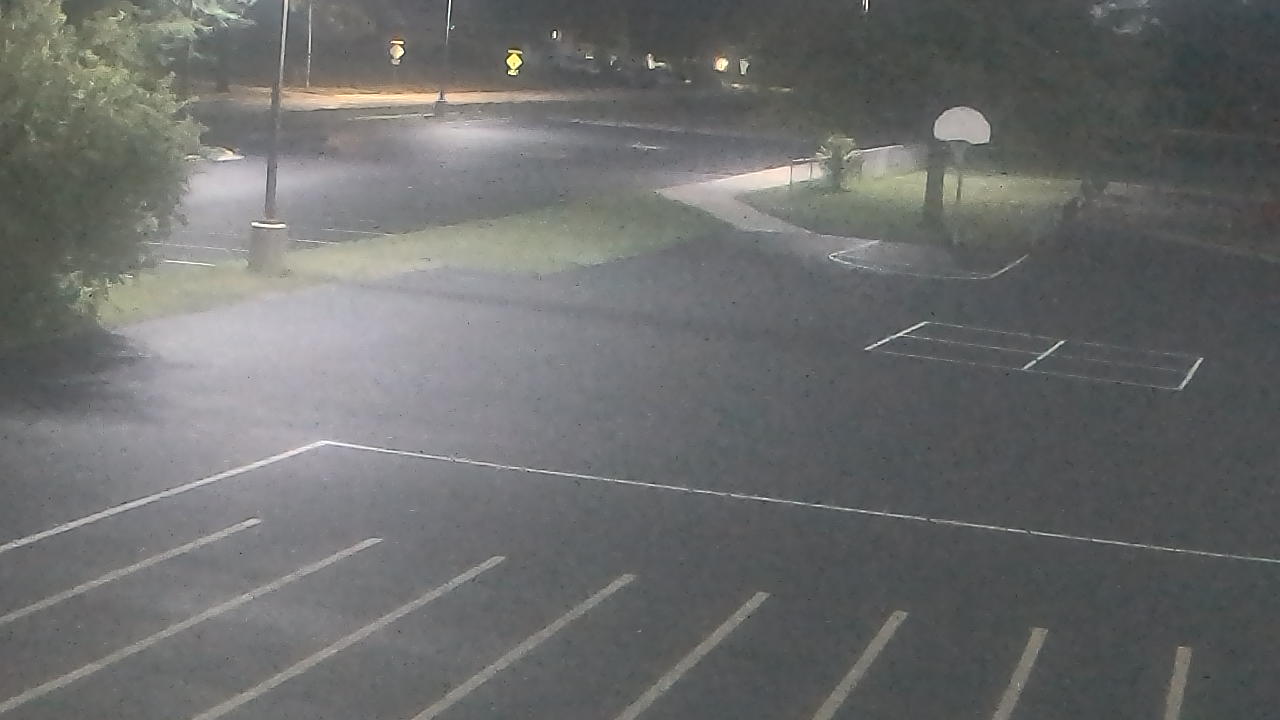 Thumbnail for current weather camera view from Terrace Elementary School in Des Plaines, Illinois