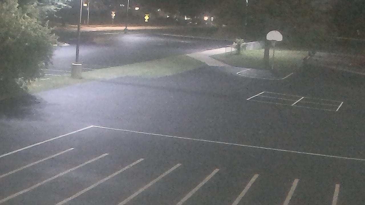 Thumbnail for current weather camera view from Terrace Elementary School in Des Plaines, Illinois