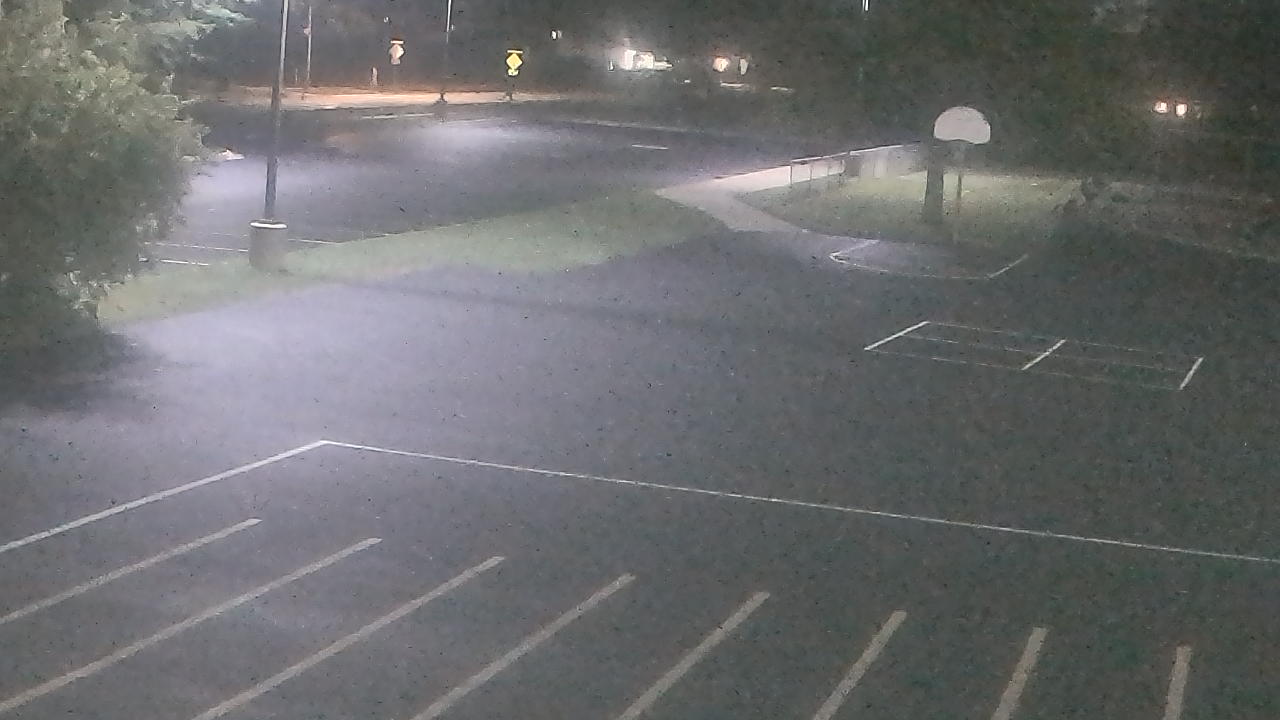 Thumbnail for current weather camera view from Terrace Elementary School in Des Plaines, Illinois