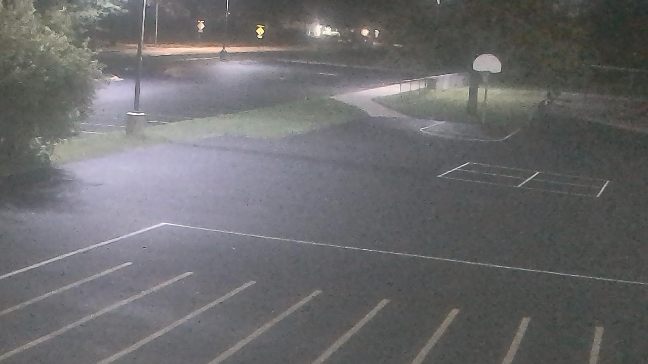 Thumbnail for current weather camera view from Terrace Elementary School in Des Plaines, Illinois