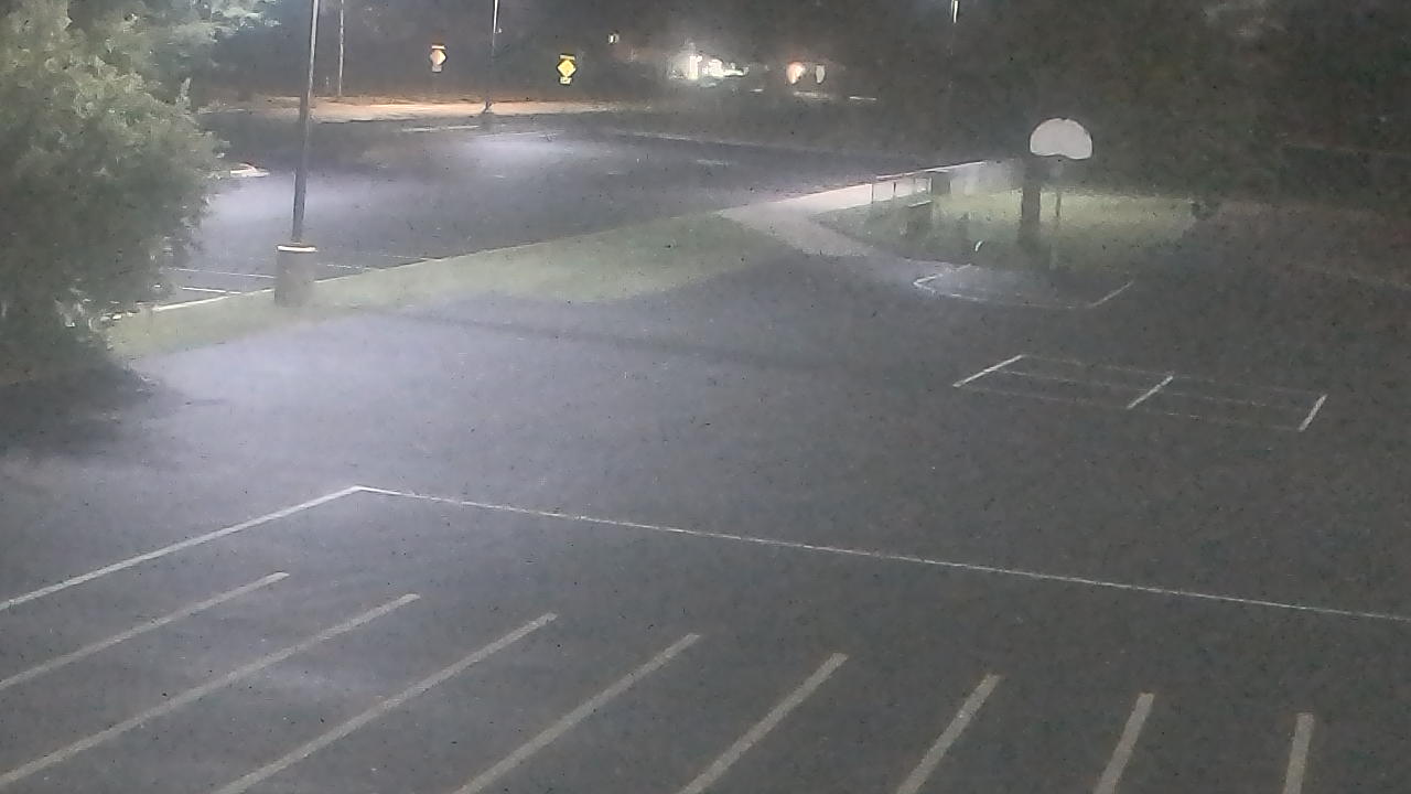 Thumbnail for current weather camera view from Terrace Elementary School in Des Plaines, Illinois