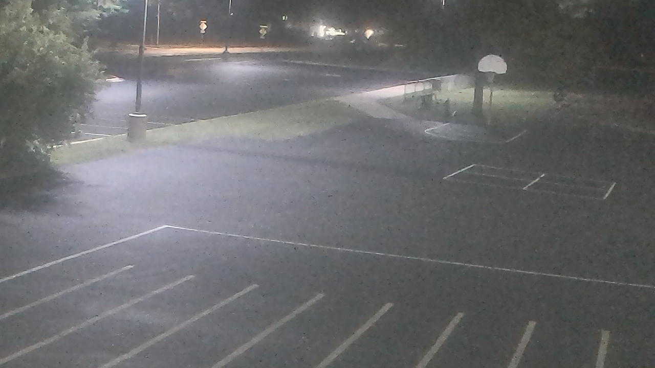 Thumbnail for current weather camera view from Terrace Elementary School in Des Plaines, Illinois