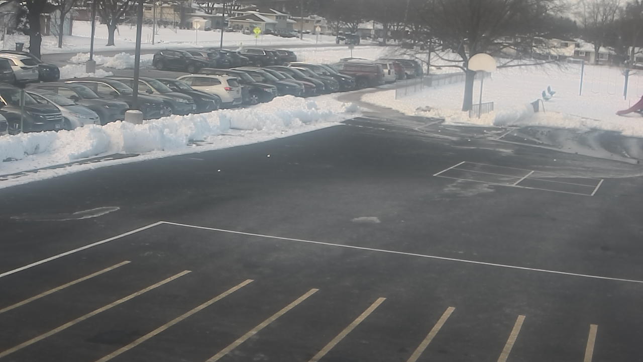 Thumbnail for current weather camera view from Terrace Elementary School in Des Plaines, Illinois