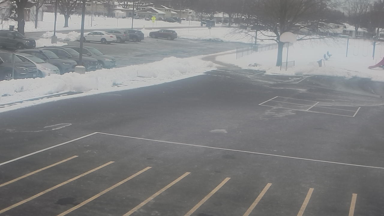 Thumbnail for current weather camera view from Terrace Elementary School in Des Plaines, Illinois