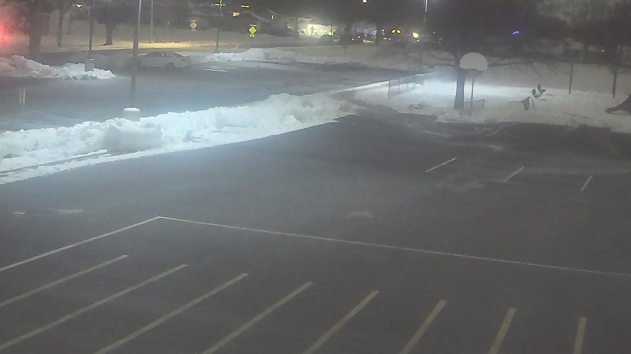 Thumbnail for current weather camera view from Terrace Elementary School in Des Plaines, Illinois