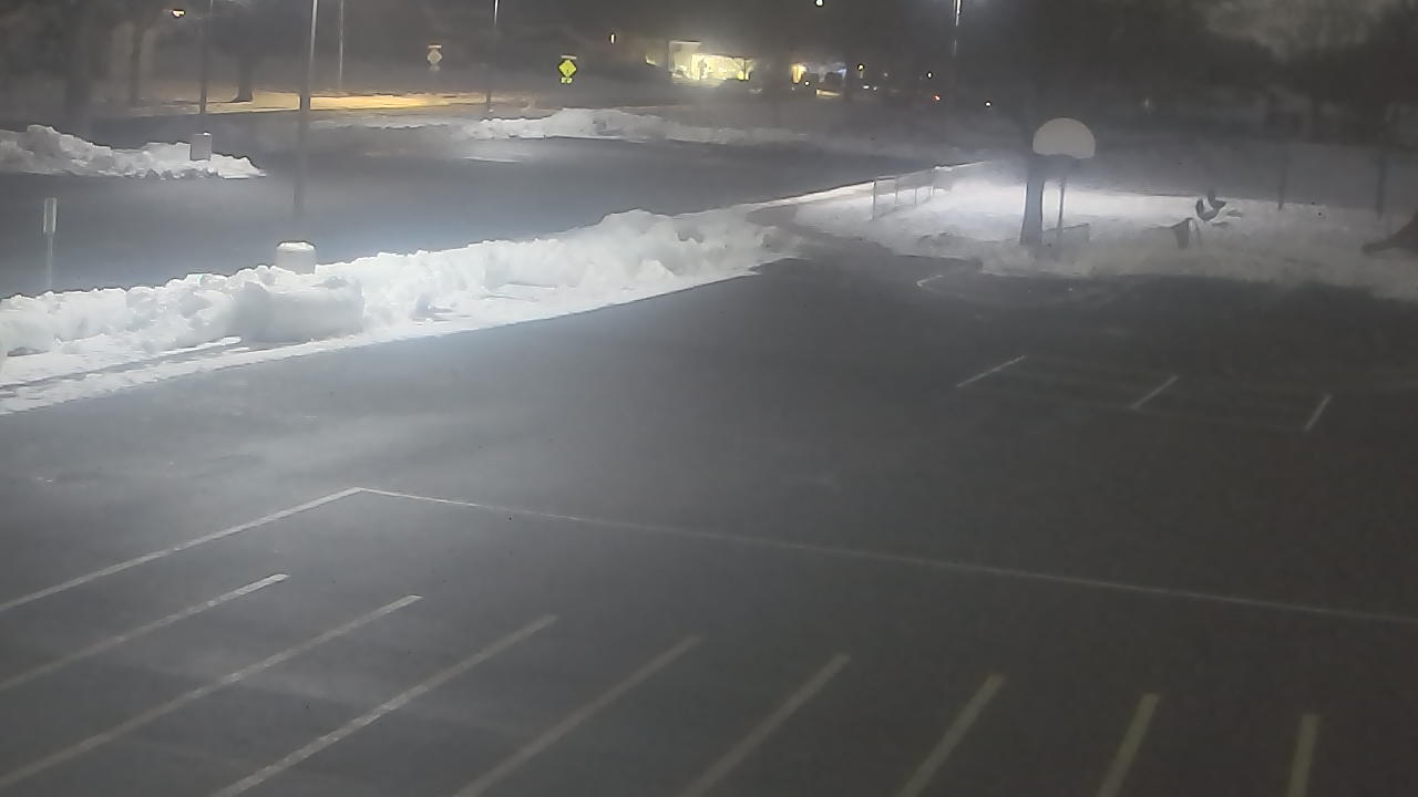 Thumbnail for current weather camera view from Terrace Elementary School in Des Plaines, Illinois