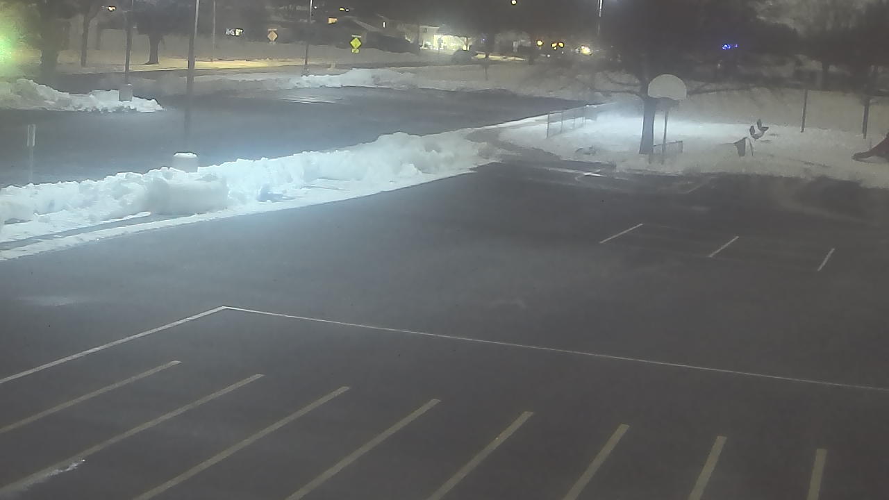 Thumbnail for current weather camera view from Terrace Elementary School in Des Plaines, Illinois