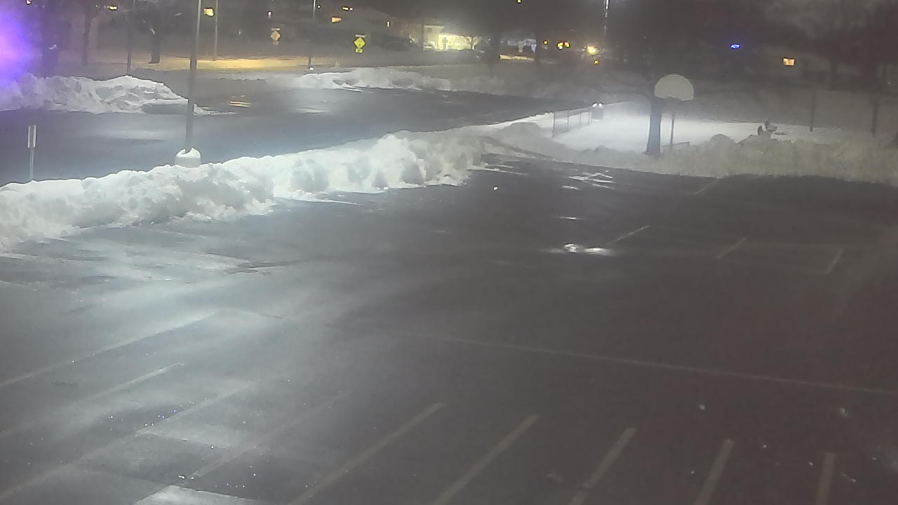 Thumbnail for current weather camera view from Terrace Elementary School in Des Plaines, Illinois