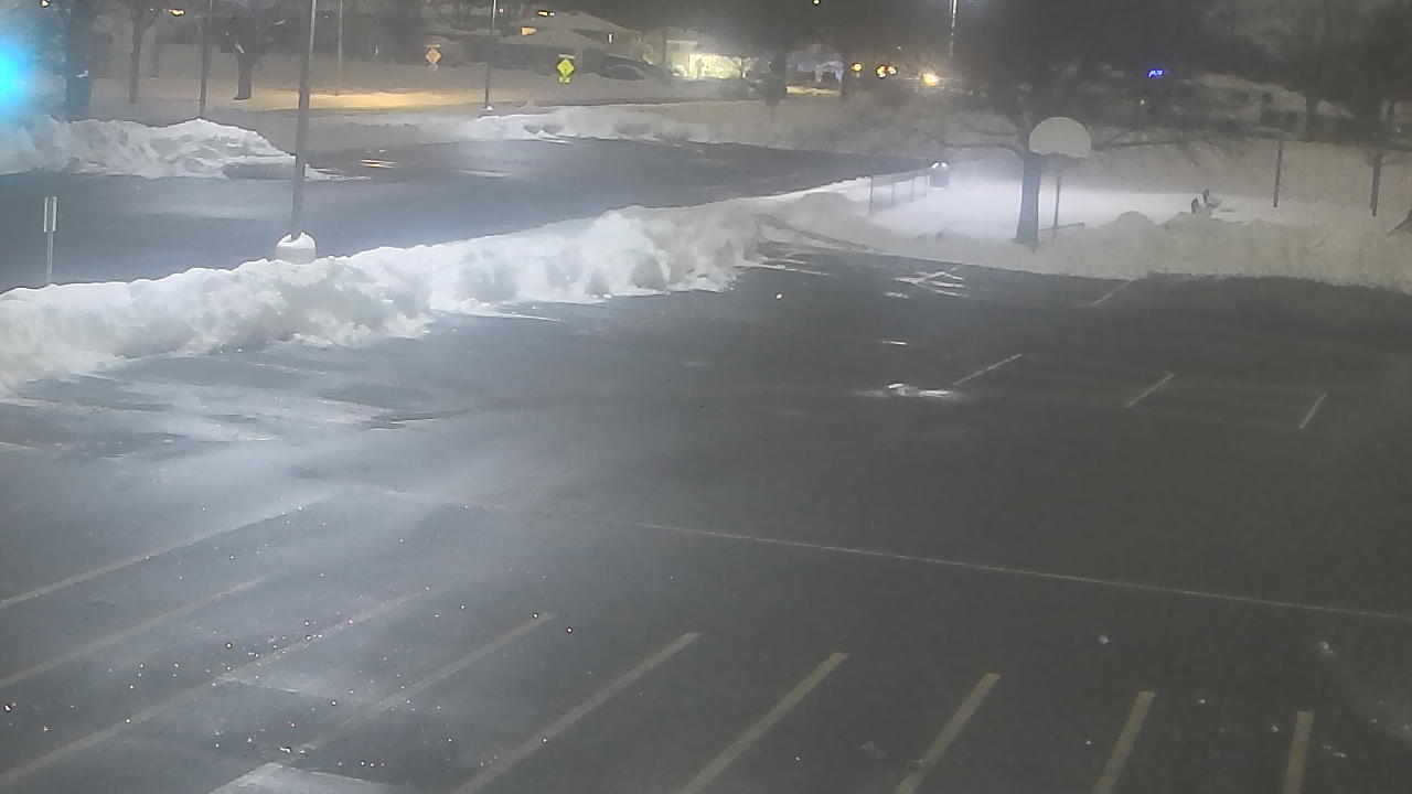 Thumbnail for current weather camera view from Terrace Elementary School in Des Plaines, Illinois