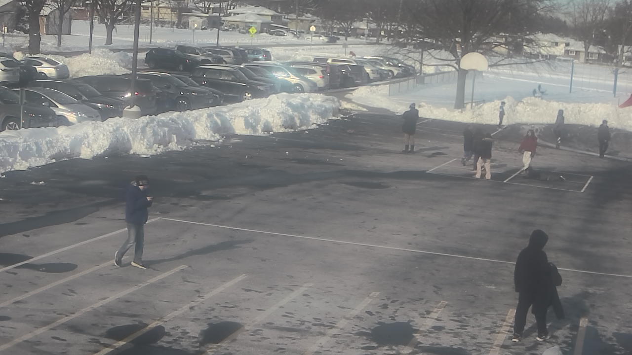 Thumbnail for current weather camera view from Terrace Elementary School in Des Plaines, Illinois