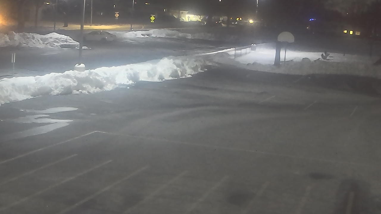 Thumbnail for current weather camera view from Terrace Elementary School in Des Plaines, Illinois