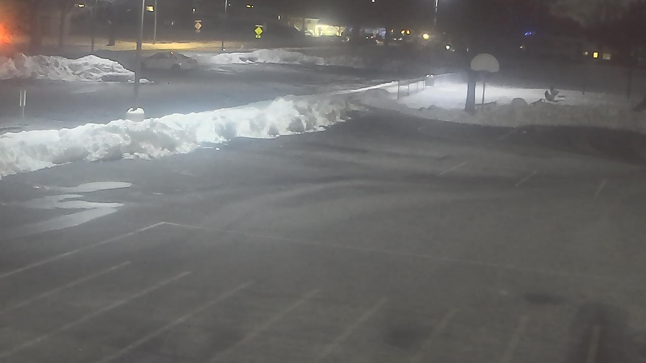 Thumbnail for current weather camera view from Terrace Elementary School in Des Plaines, Illinois